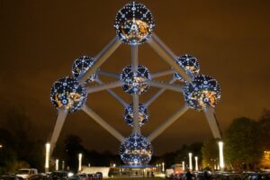 Le energie rinnovabili costano un terzo del nucleare